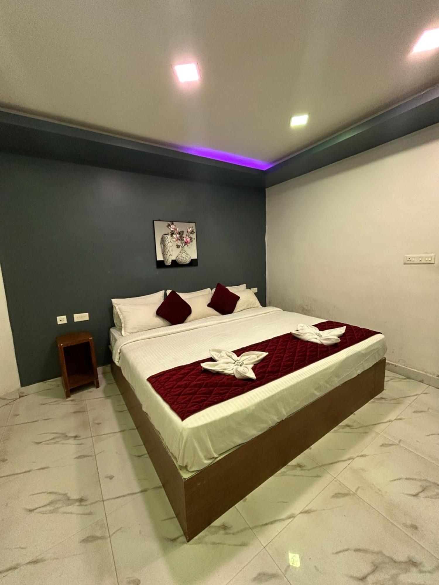 The Elite Beachview Pondicherry Exterior photo