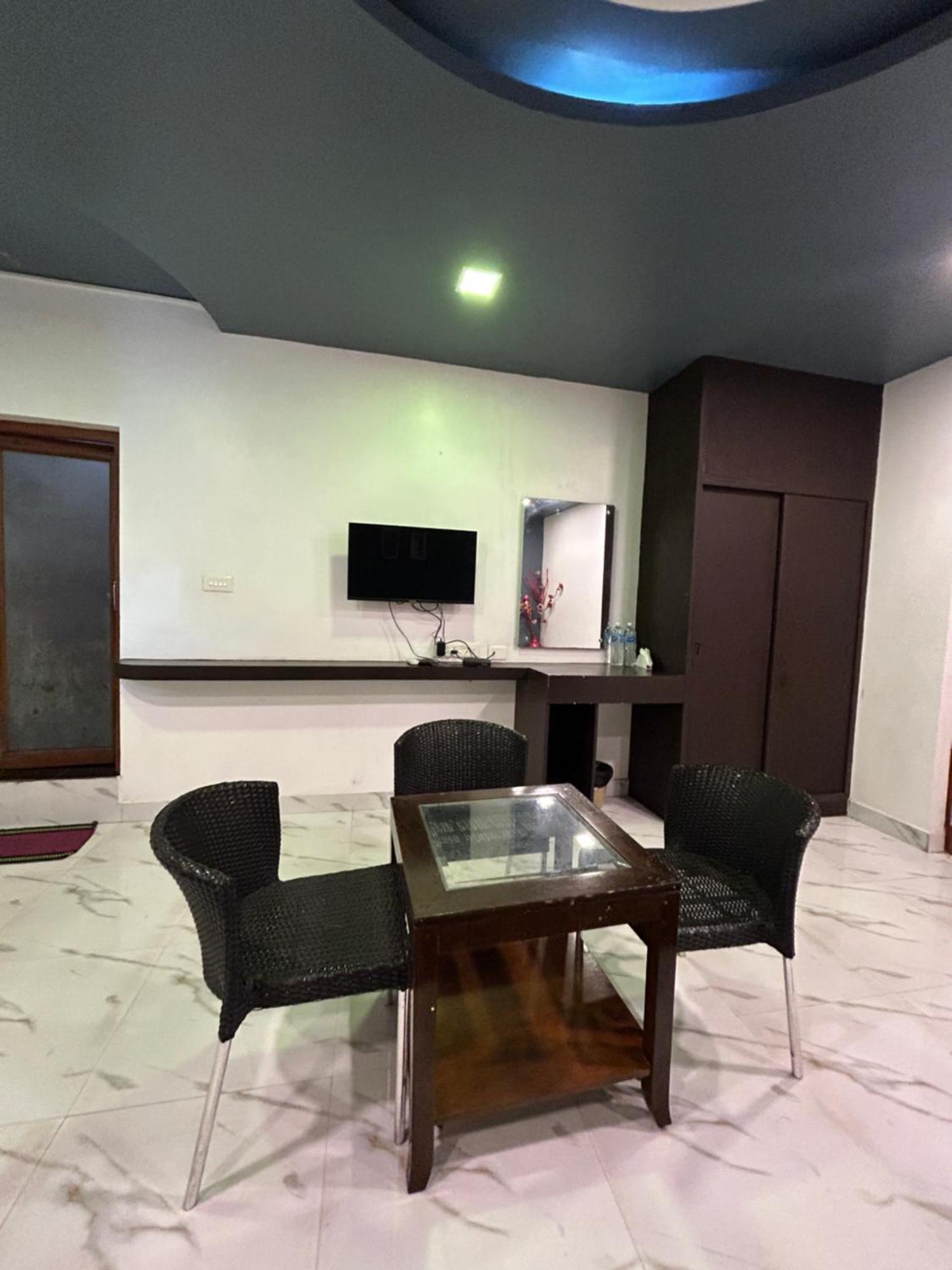 The Elite Beachview Pondicherry Exterior photo