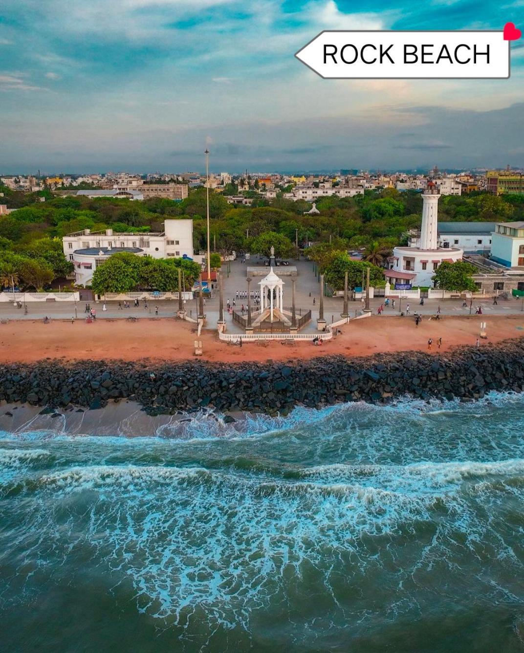 The Elite Beachview Pondicherry Exterior photo